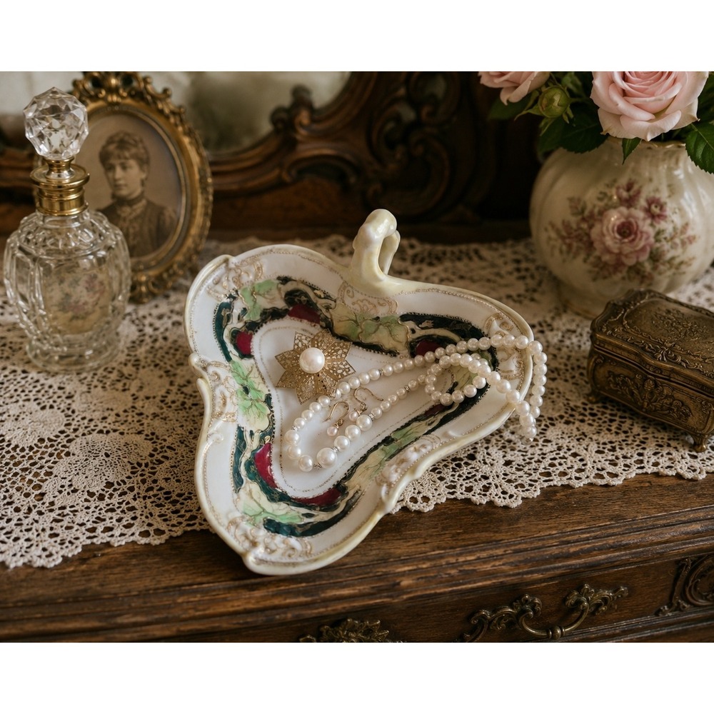 Antique Noritake Nippon Hand Painted Porcelain Moriage Trinket Dish Heart Handle